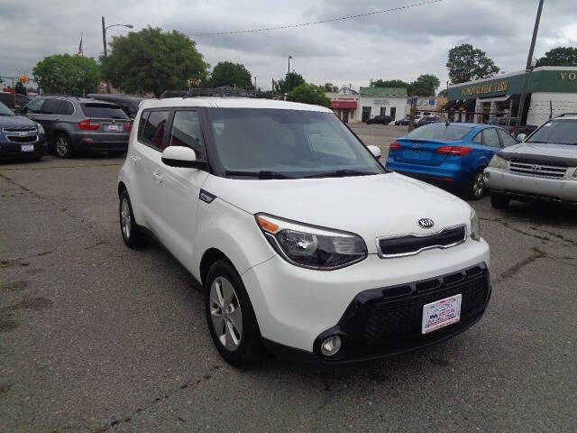 2016 Kia Soul +