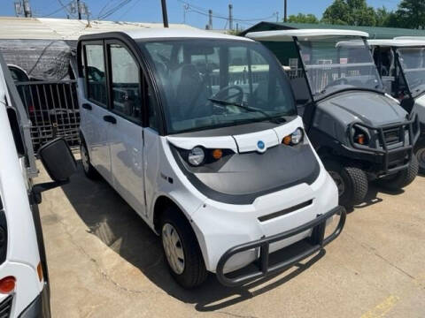 2022 GEM e4 Electric 4 Passenger LSV
