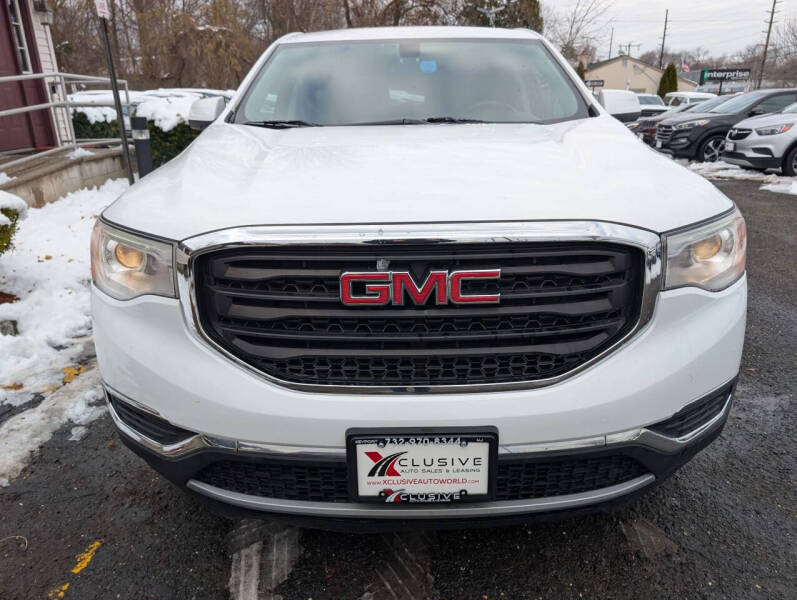 2017 GMC Acadia SLE-1