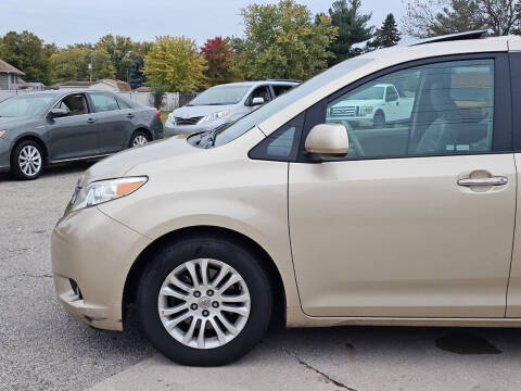 2011 Toyota Sienna XLE 8-Passenger