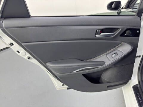 2021 Toyota Avalon XSE Nightshade