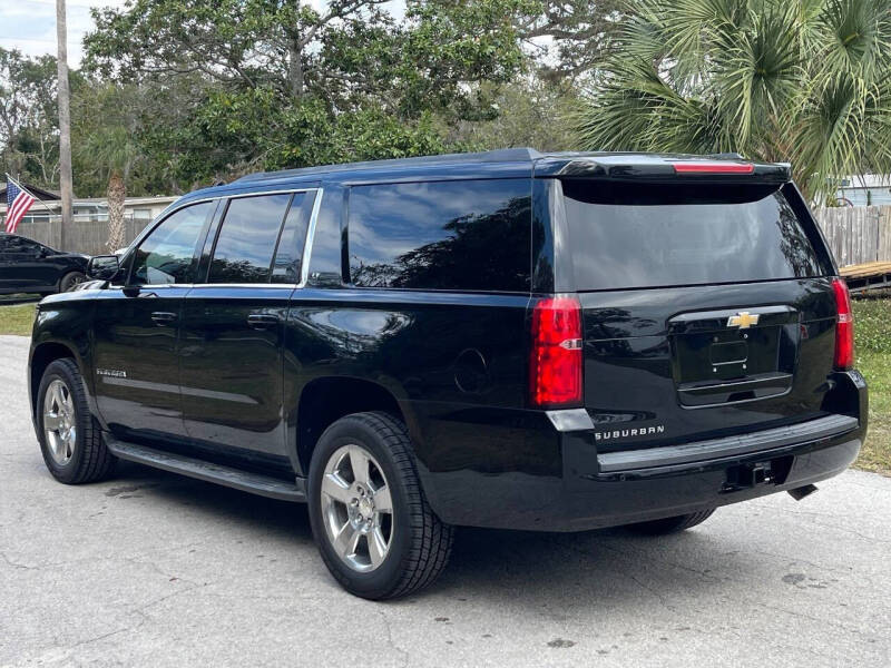 2017 Chevrolet Suburban LT