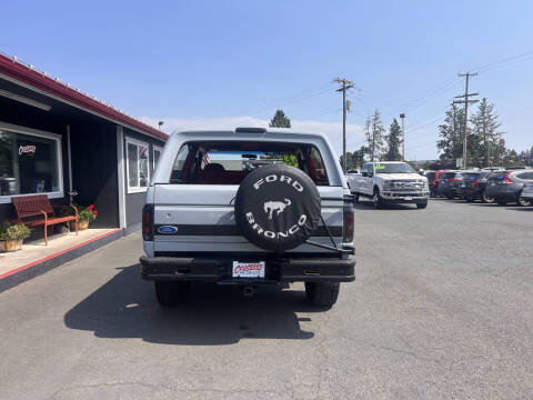 1993 Ford Bronco XLT