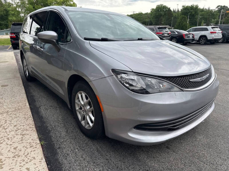 2017 Chrysler Pacifica LX