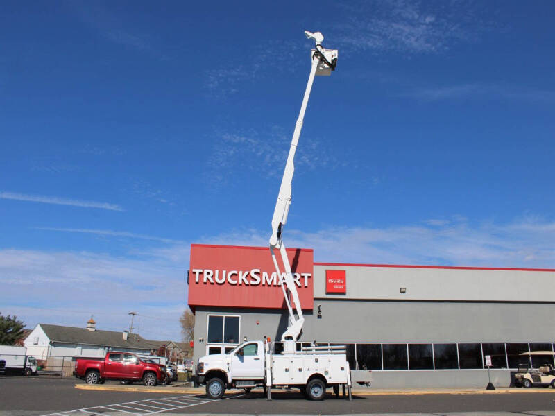 2019 International CV515