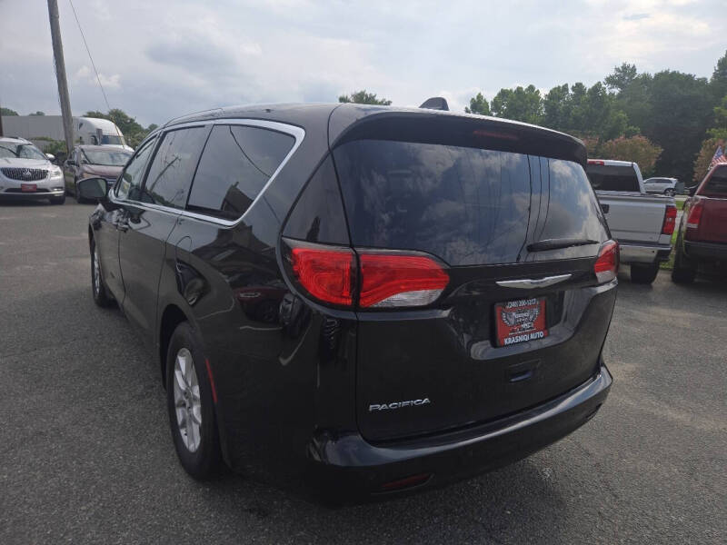 2017 Chrysler Pacifica LX