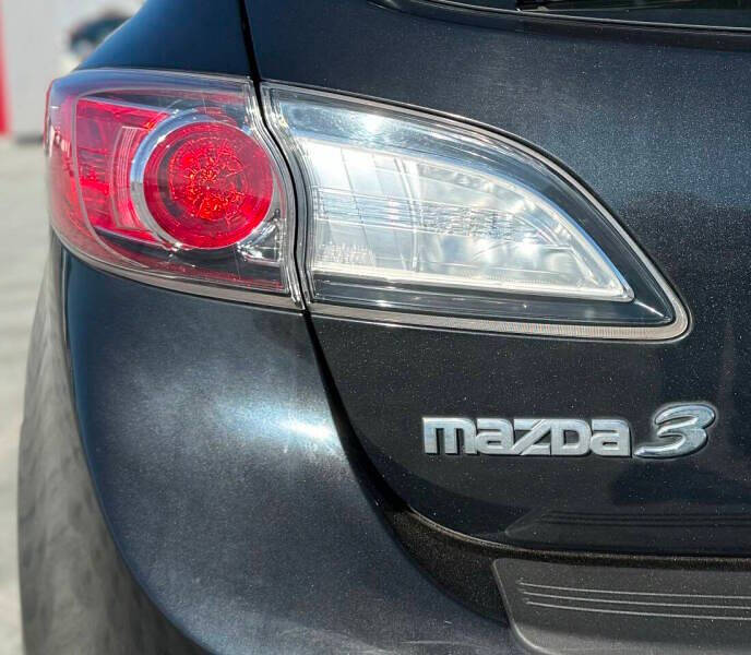 2013 Mazda MAZDA3 i Grand Touring