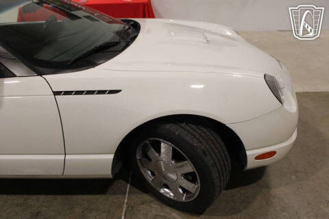 2002 Ford Thunderbird Deluxe