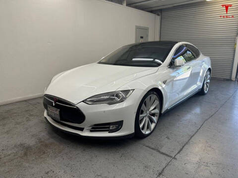 2014 Tesla Model S P85D
