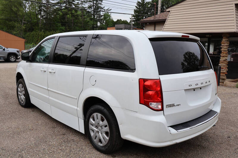 2016 Dodge Grand Caravan SE