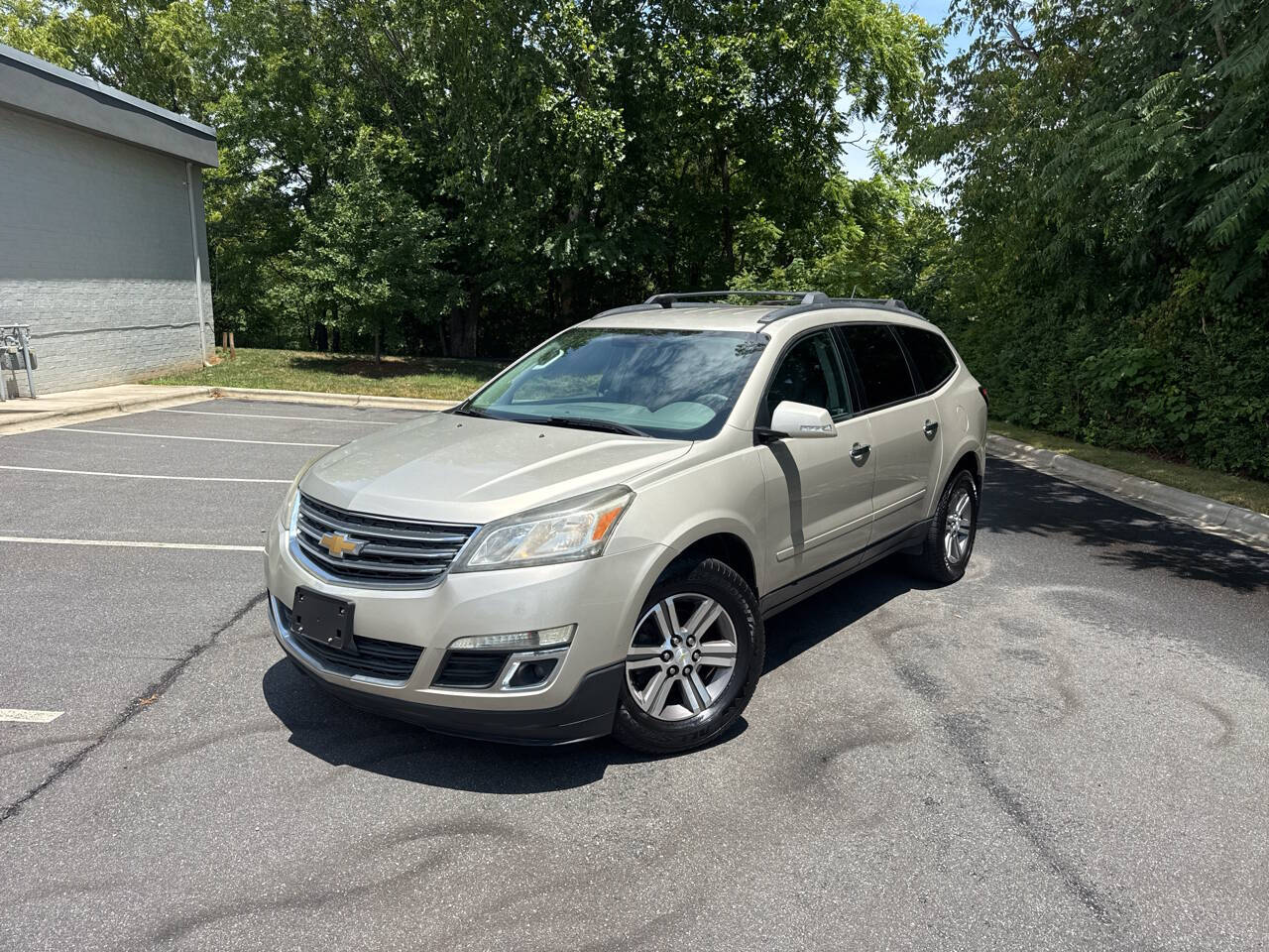 2017 Chevrolet Traverse 2LT AWD's photo