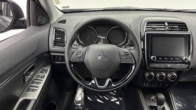 2025 Mitsubishi Outlander Sport S