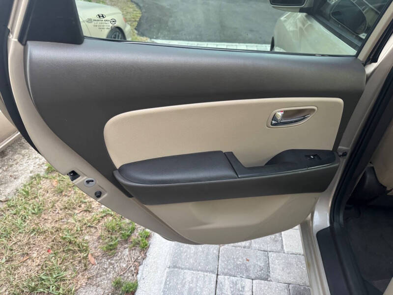 2010 Hyundai Elantra GLS