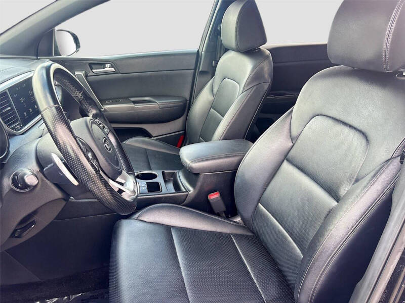 2022 Kia Sportage Nightfall