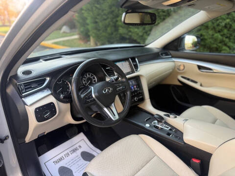 2019 Infiniti QX50 Essential