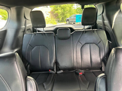 2019 Chrysler Pacifica Touring L Plus
