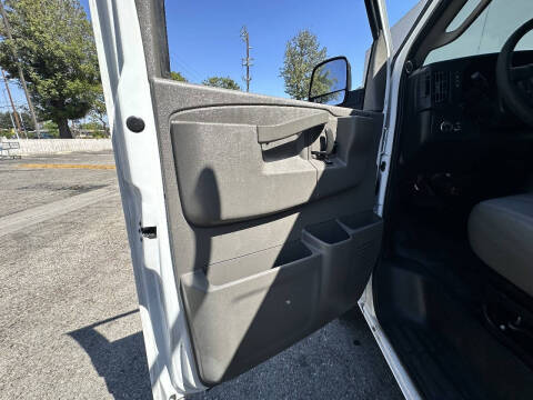 2018 Chevrolet Express 2500