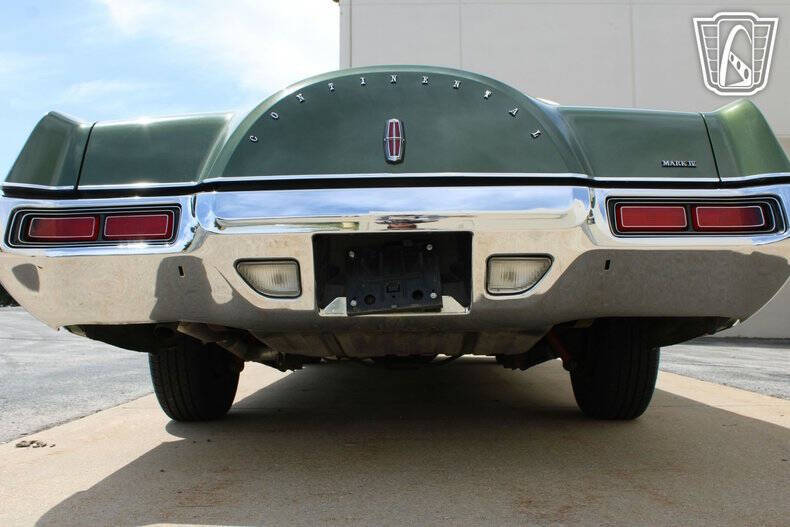 1972 Lincoln Continental
