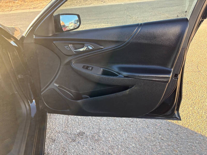 2017 Chevrolet Malibu LT