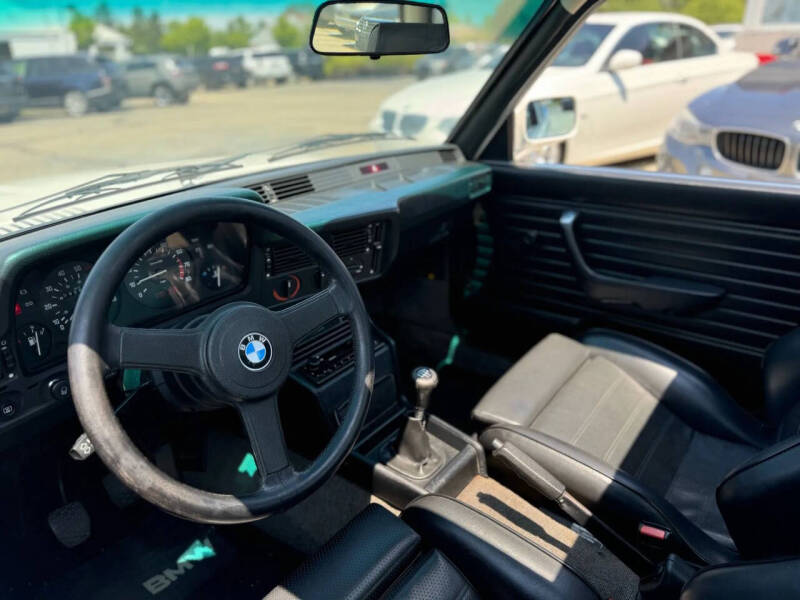 1983 BMW 3 Series 320i