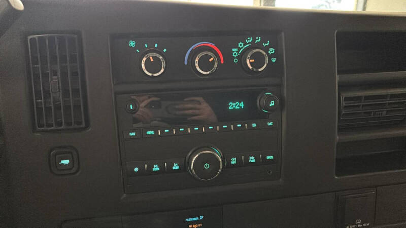 2016 Chevrolet Express 2500