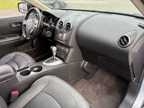 2013 Nissan Rogue SV w/SL Package