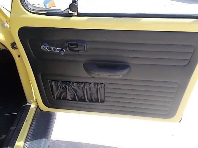 1972 Volkswagen Super Beetle