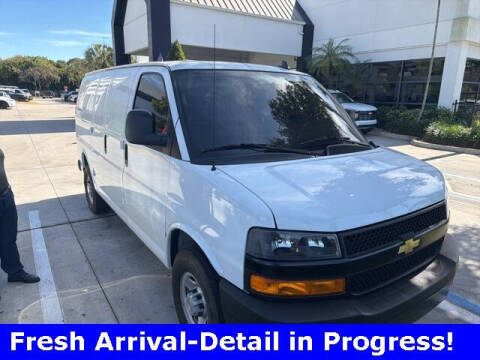 2023 Chevrolet Express 2500