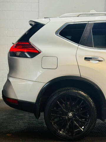 2017 Nissan Rogue SL