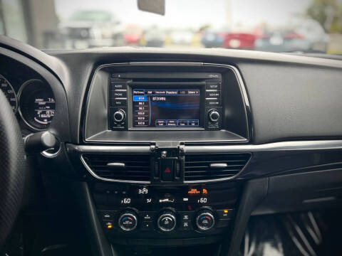 2015 Mazda MAZDA6 i Touring