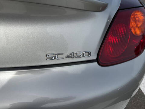 2004 Lexus SC 430