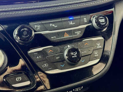 2021 Chrysler Pacifica Hybrid Touring L