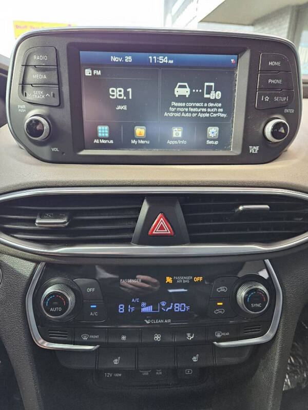 2019 Hyundai Santa Fe SEL 2.4L