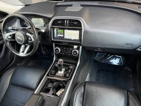 2020 Jaguar XE P250 S