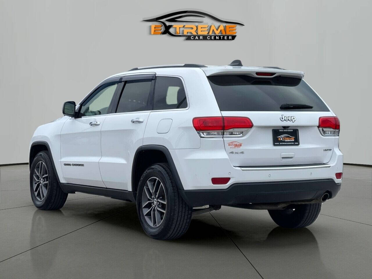 2017 Jeep Grand Cherokee for sale at Extreme Car Center in Detroit, MI