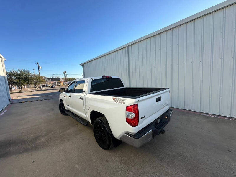 2020 Toyota Tundra SR5