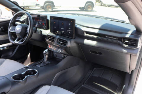 2025 Ford Mustang EcoBoost