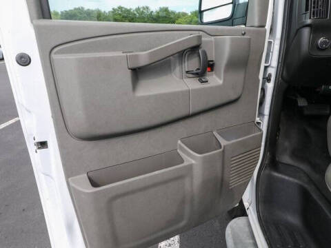 2023 GMC Savana 2500