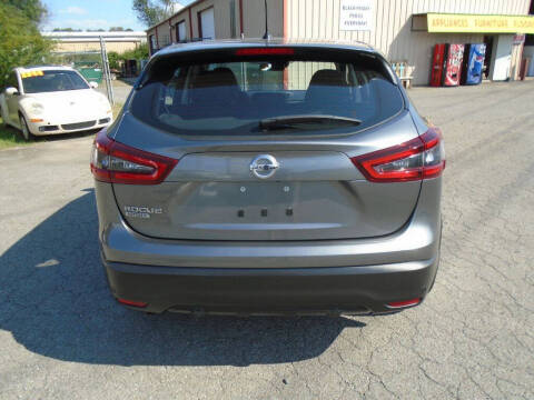 2020 Nissan Rogue Sport S