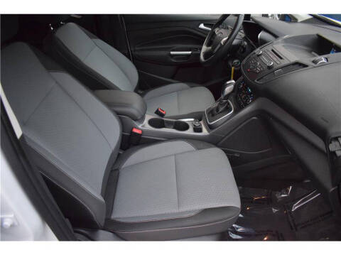 2017 Ford C-MAX Hybrid SE