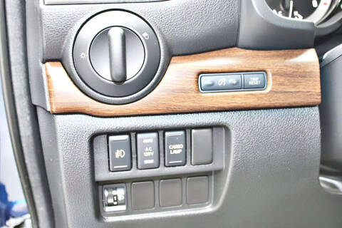 2017 Nissan Titan Platinum Reserve