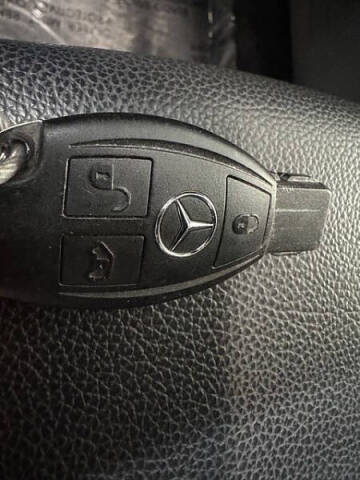 2022 Mercedes-Benz Metris Passenger