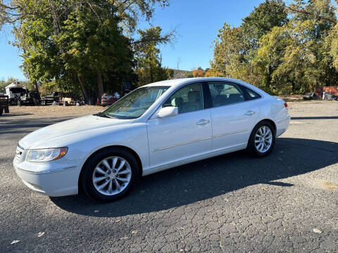 2007 Hyundai Azera for sale at Automarket inc in Carmel NY