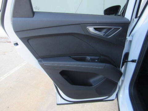 2022 Audi Q4 e-tron quattro Premium Plus 50