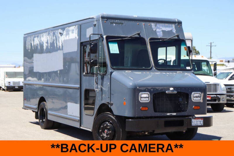 2020 Freightliner MT45 Chassis