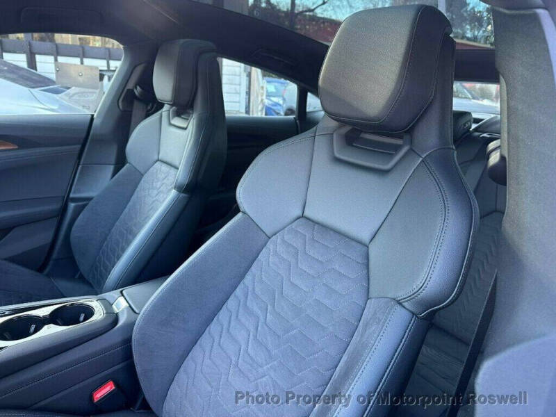 2023 Audi e-tron GT quattro Premium Plus