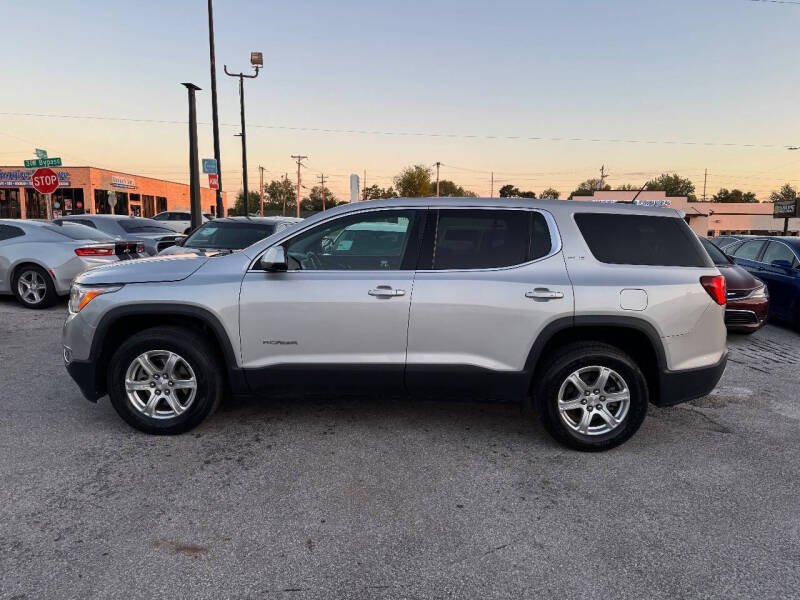2017 GMC Acadia SLE-1
