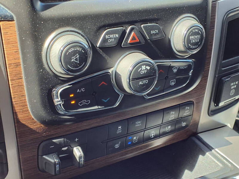 2016 RAM 1500 Laramie