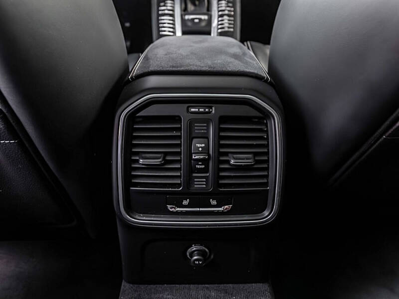 2017 Porsche Macan GTS