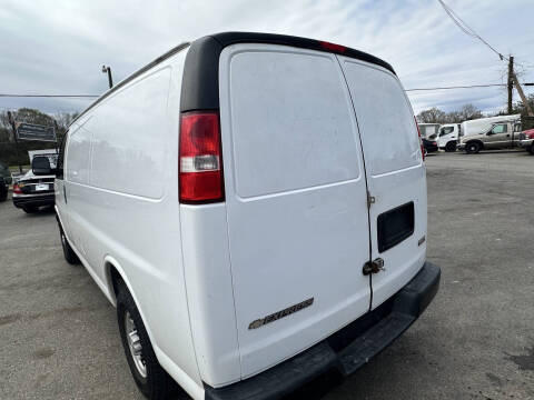 2017 Chevrolet Express 2500
